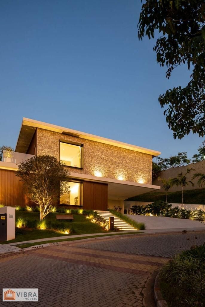 Casa à venda no bairro Alphaville em Santana de Parnaíba/SP