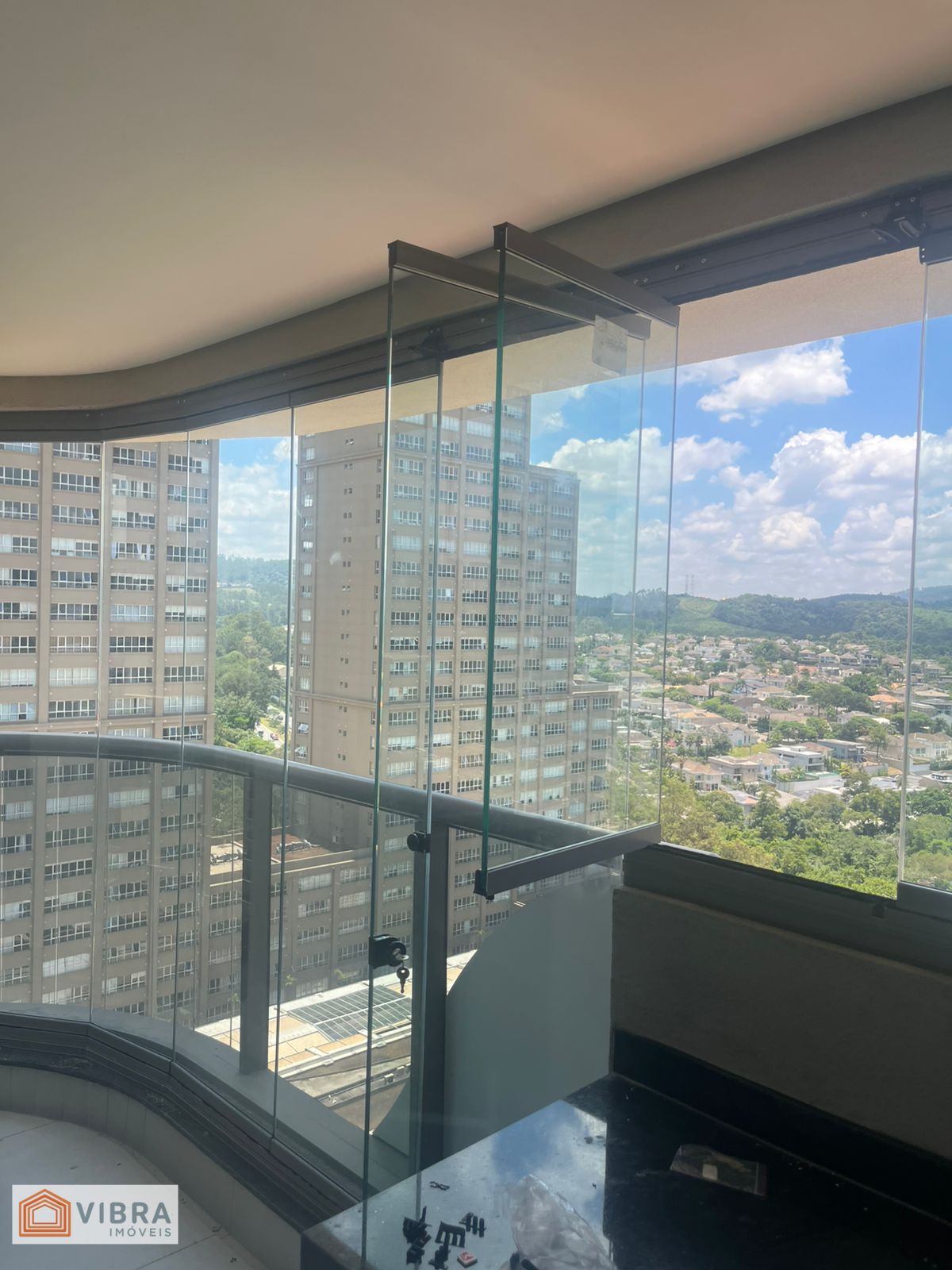 Foto 3 de Apartamento à venda no bairro Sítio Tamboré Alphaville em Barueri/SP