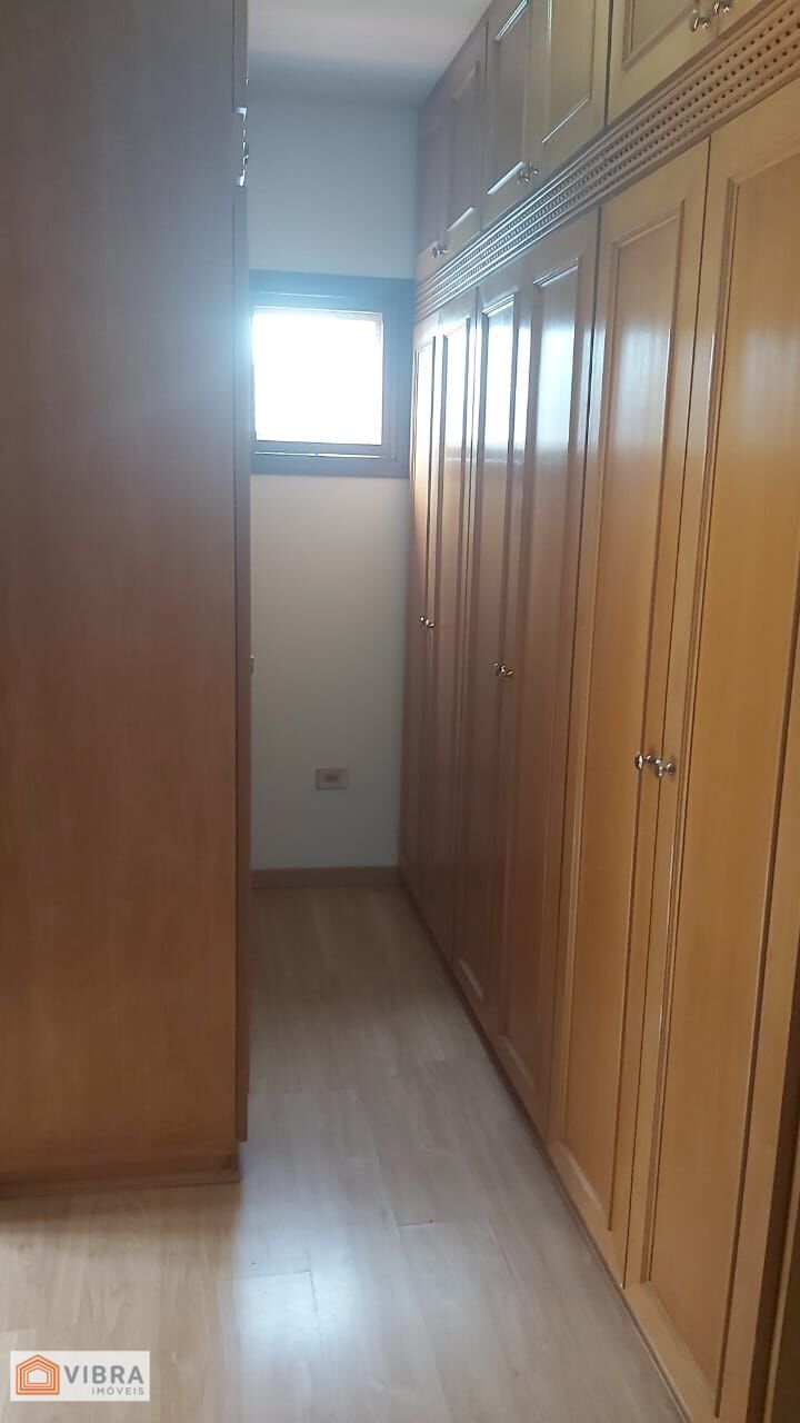 Foto 4 de Casa para alugar no Residencial Nove (Alphaville)