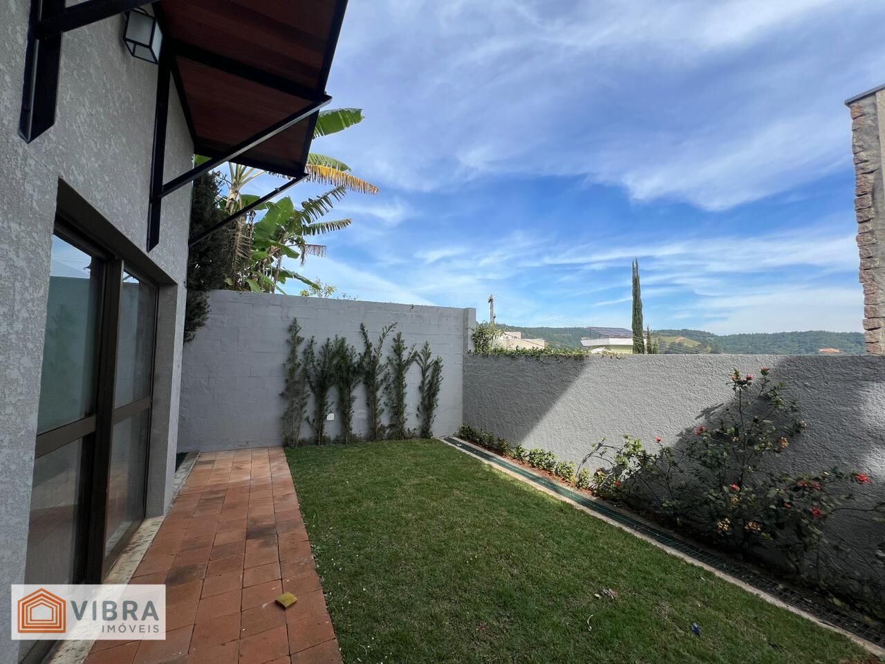 Foto 2 de Casa à venda no bairro Suru em Santana de Parnaíba/SP