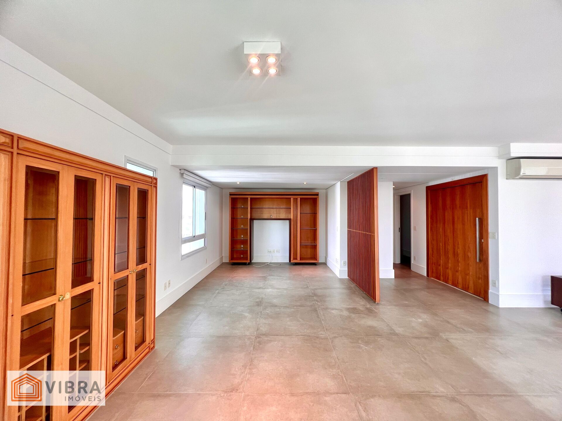 Foto 3 de Apartamento Alto Padrão à venda no Condomínio Vogue - Alphaville
