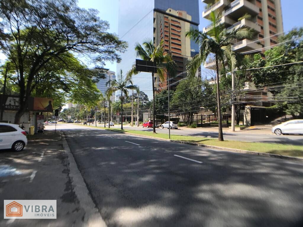 Foto 2 de Apartamento Alto Padrão à Venda no Edifício Concorde - Alphaville