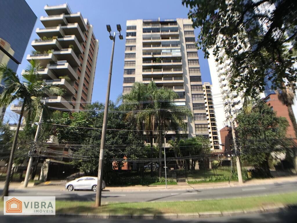 Apartamento Alto Padrão à Venda no Edifício Concorde - Alphaville
