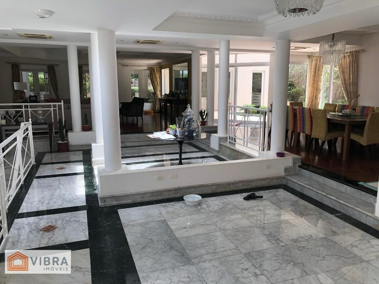 Foto 4 de Casa à venda no bairro Alphaville em Santana de Parnaíba/SP