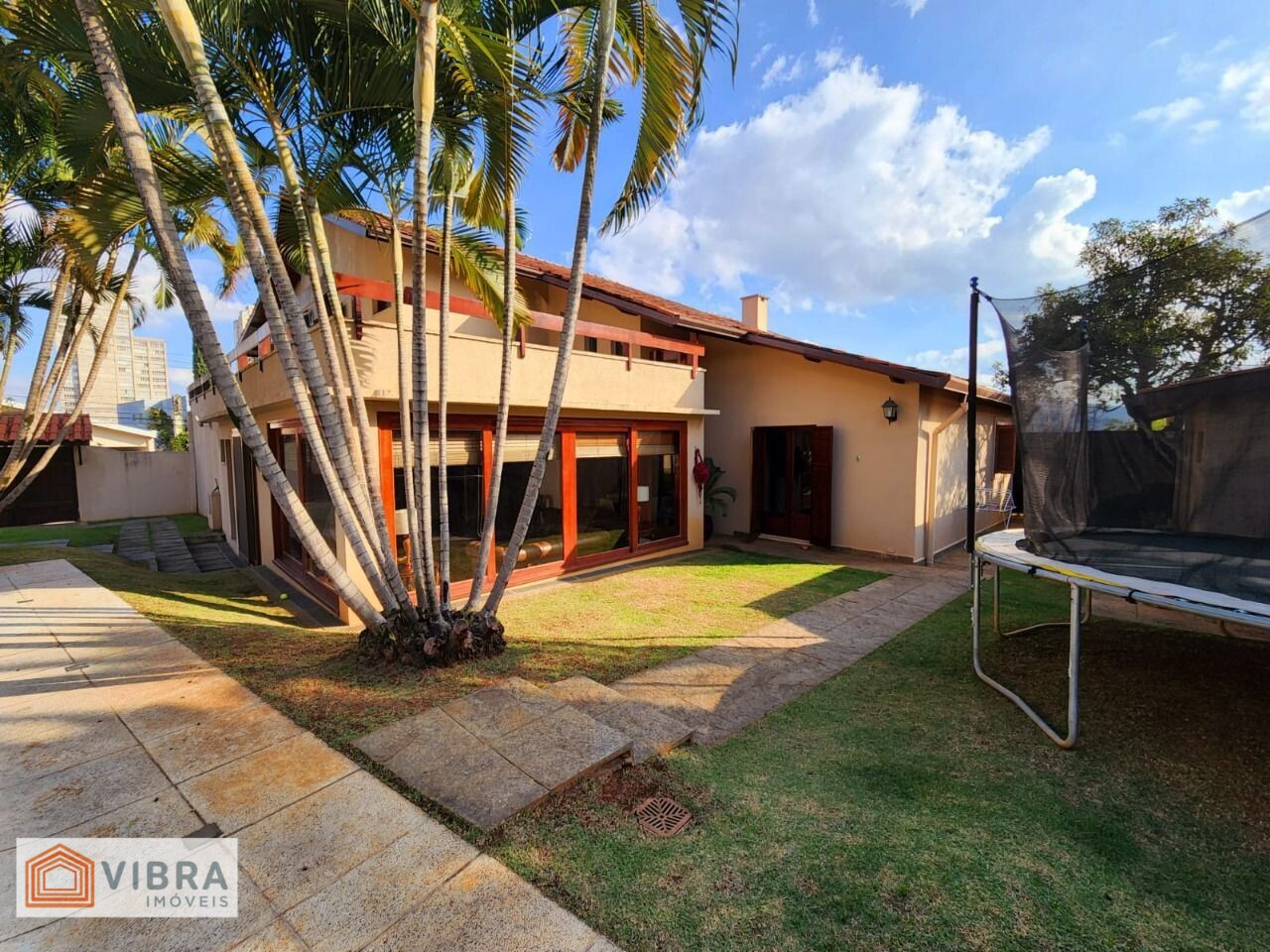 Foto 3 de Casa à venda no bairro Alphaville em Santana de Parnaíba/SP