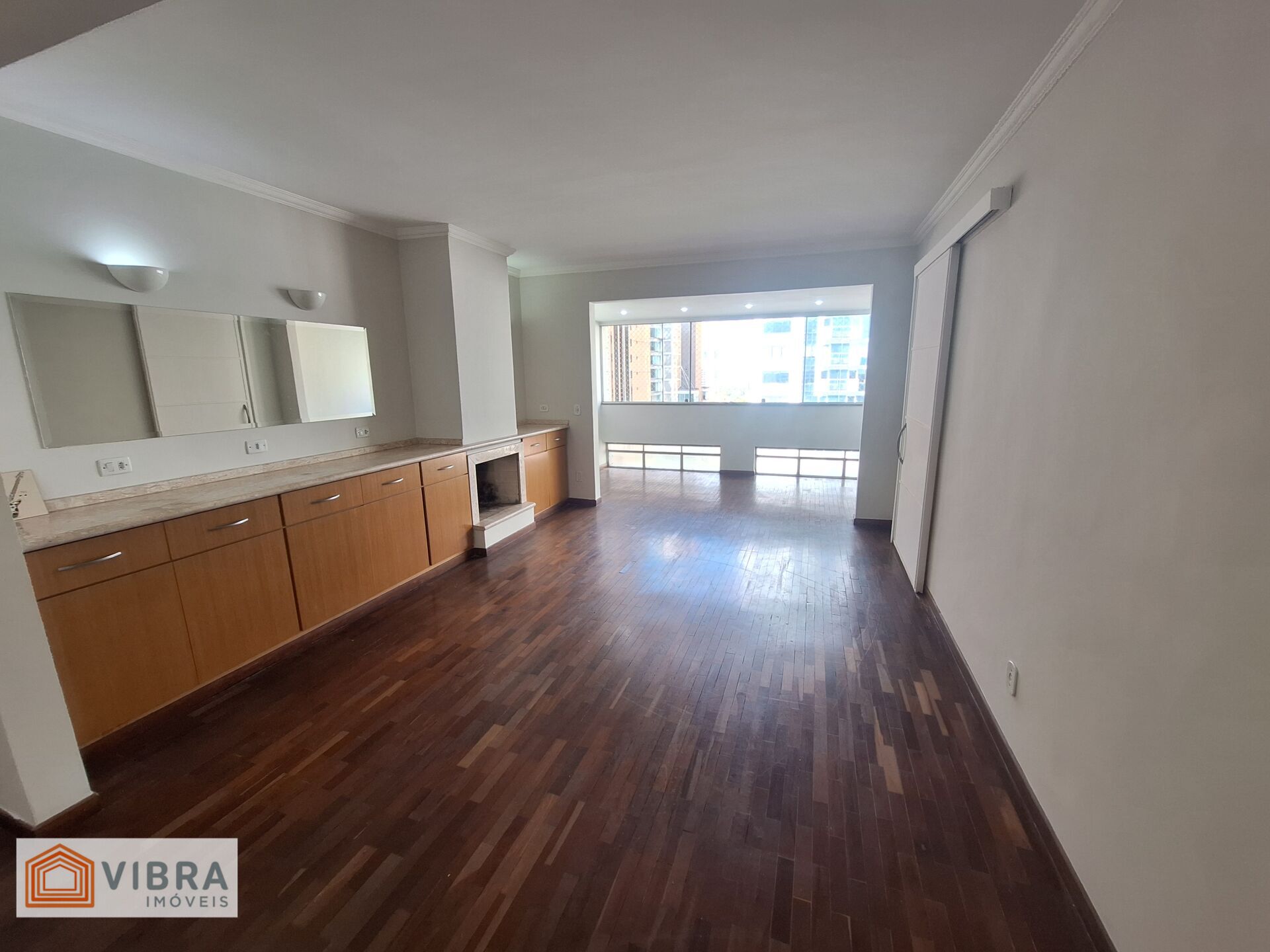 Foto 5 de Apartamento para alugar no bairro Alphaville em Barueri/SP