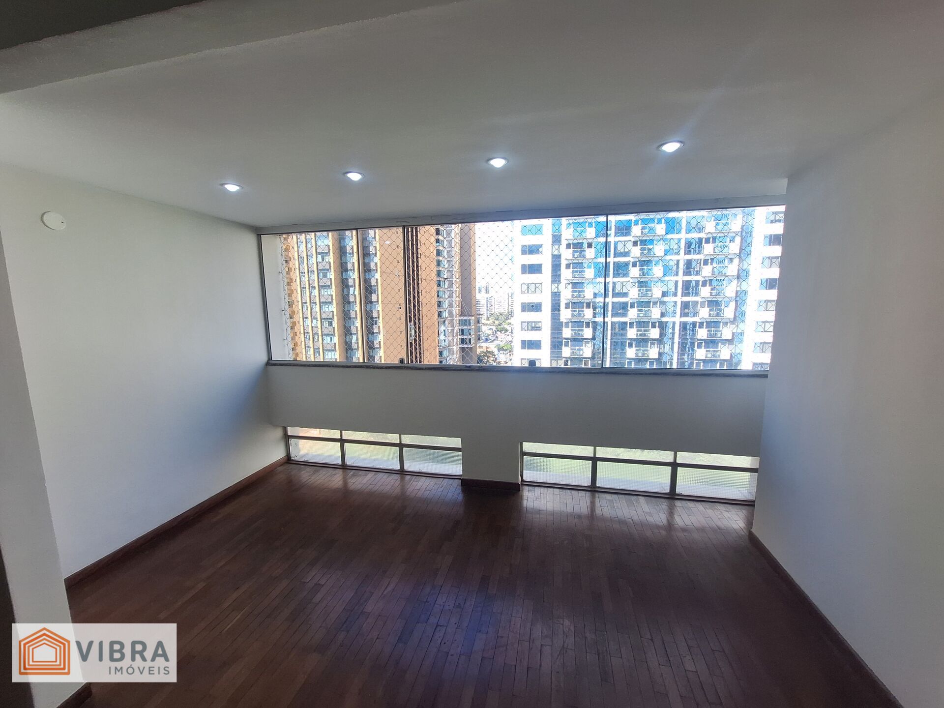 Foto 3 de Apartamento para alugar no bairro Alphaville em Barueri/SP