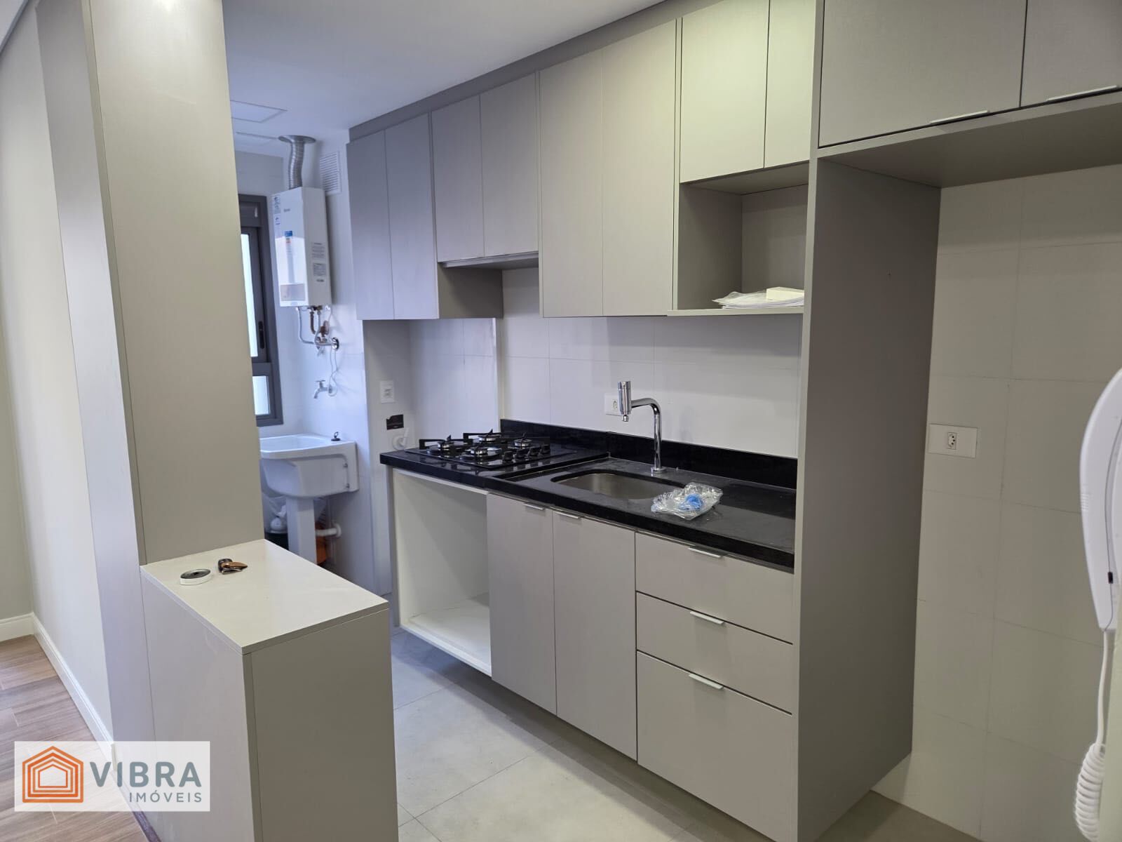 Foto 2 de Apartamento novo mobiliado para alugar no centro de Alphaville - Soul Itapecuru