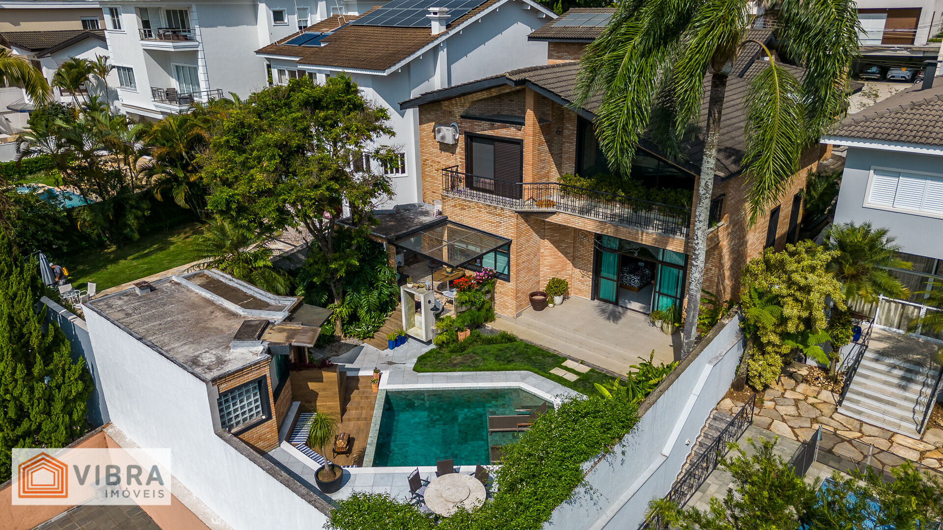 Casa à venda no bairro Alphaville em Santana de Parnaíba/SP