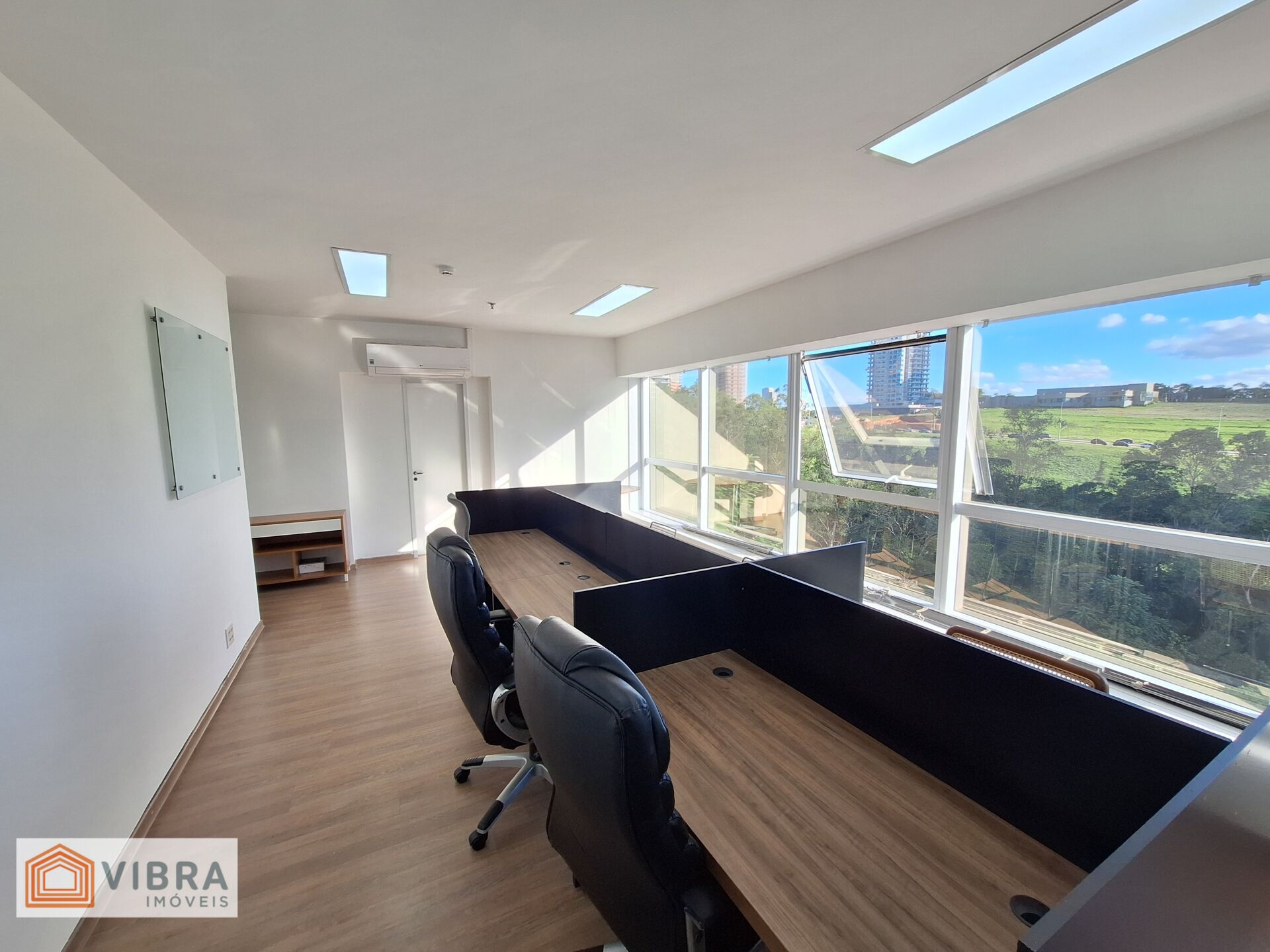 Foto 4 de Sala comercial à venda no bairro Alphaville Empresarial em Barueri/SP