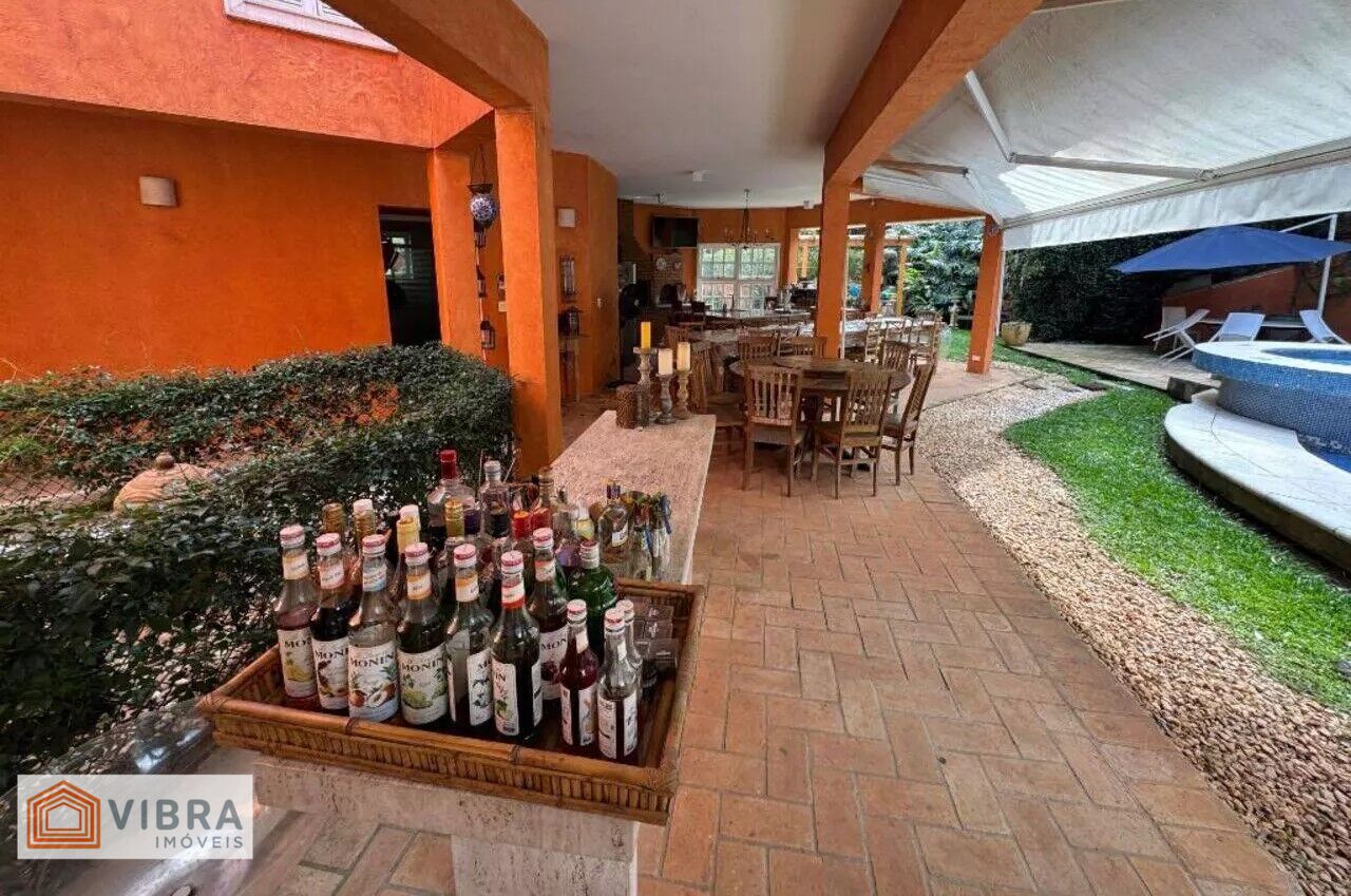 Foto 3 de Casa à venda no bairro Alphaville em Barueri/SP