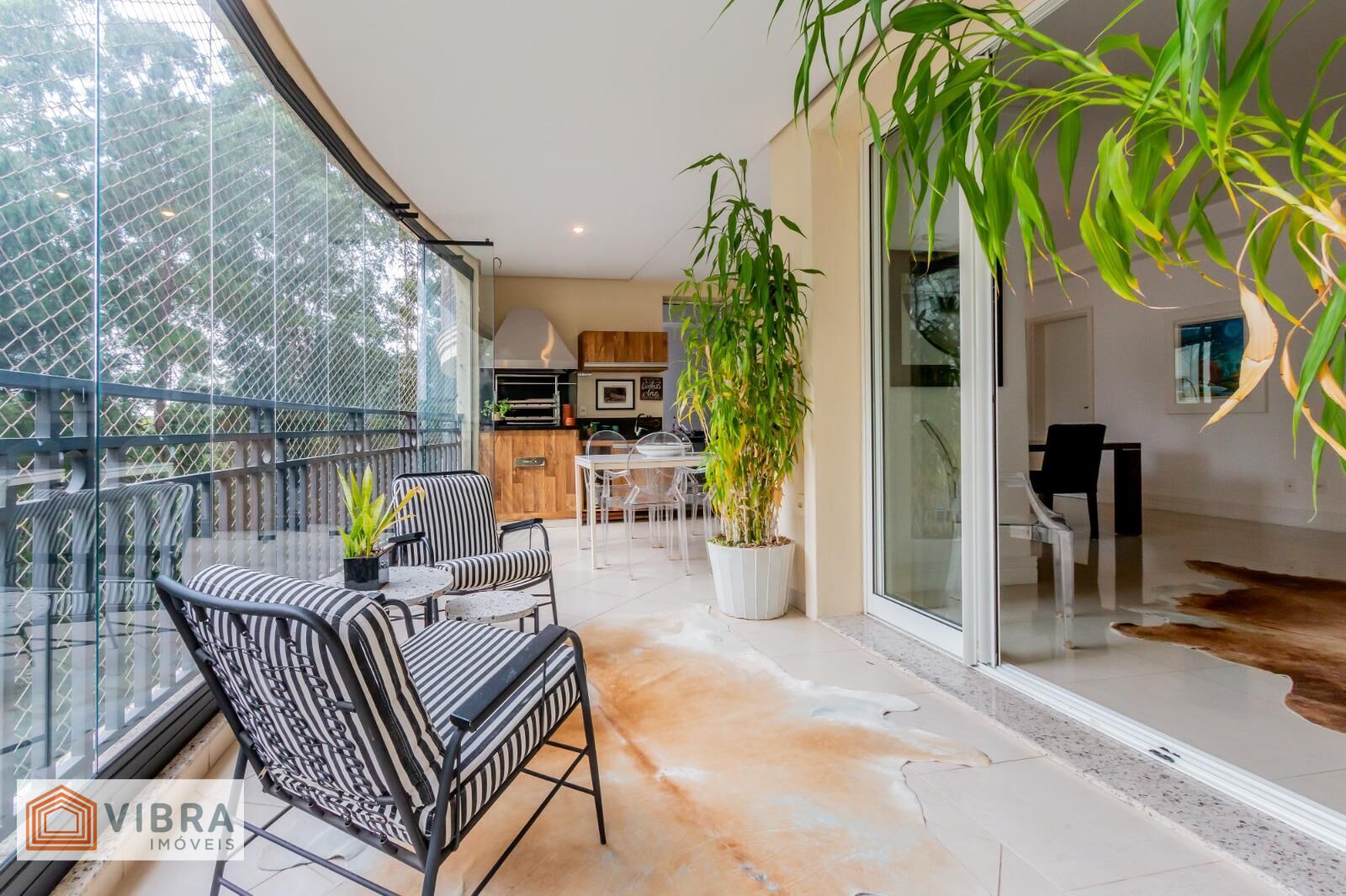 Foto 5 de Apartamento Alto Padrão à venda no Condomínio Terraços do Tamboré - Alphaville
