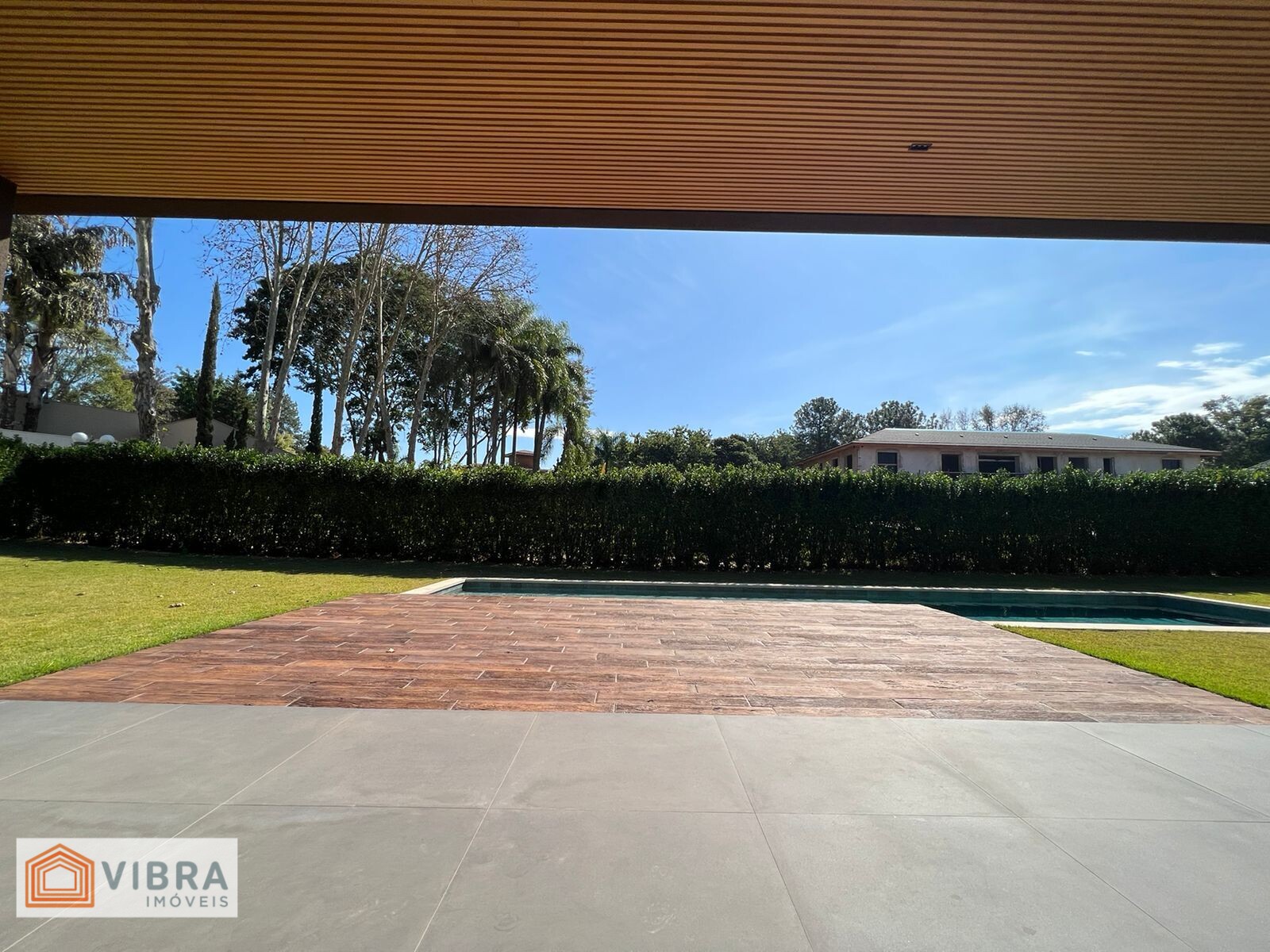 Foto 2 de Casa Alto Padrão à Venda no Condomínio Lago Azul Golfe Club