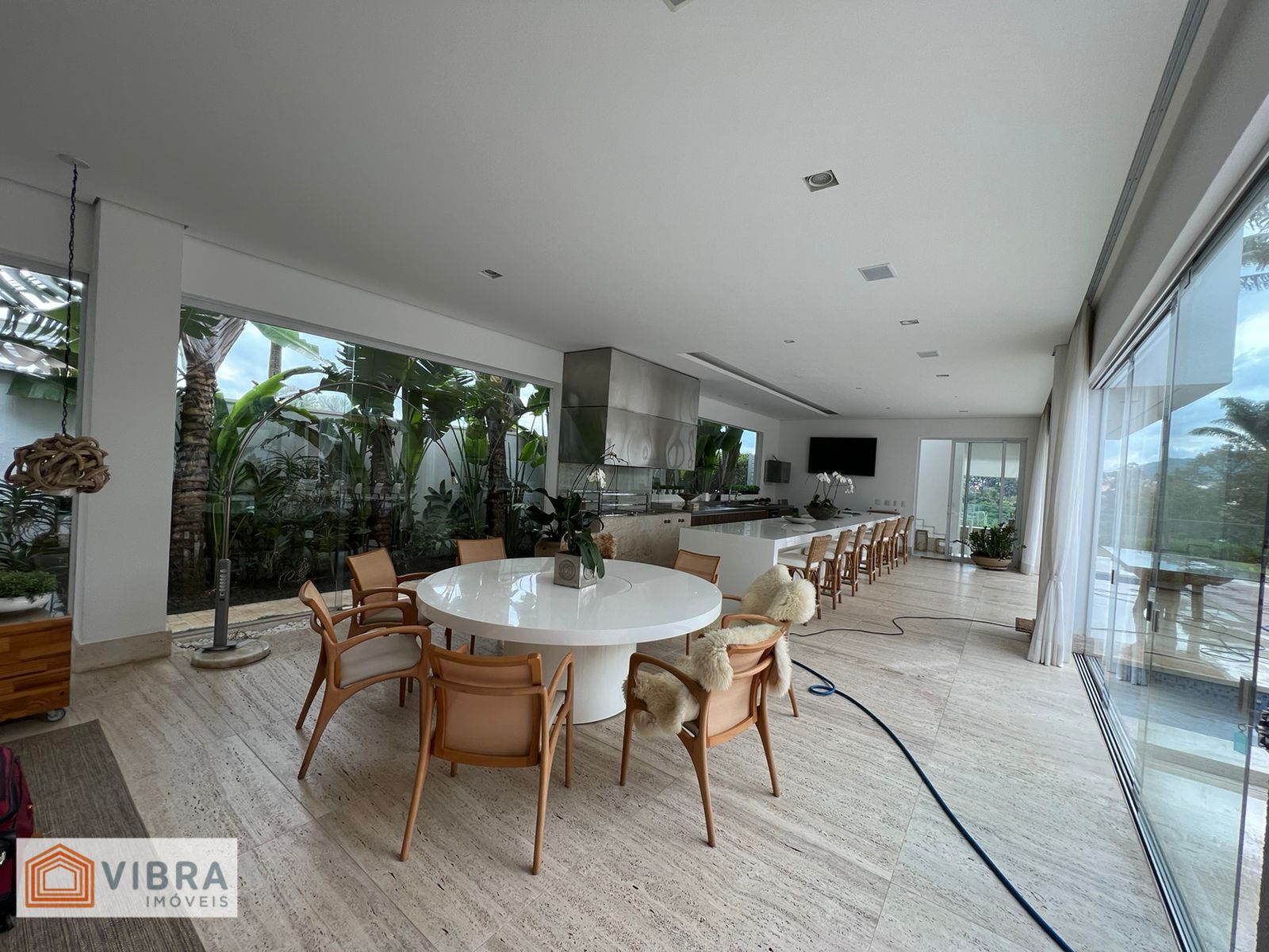 Foto 4 de Casa Alto Padrão à Venda no Residencial Tamboré 02