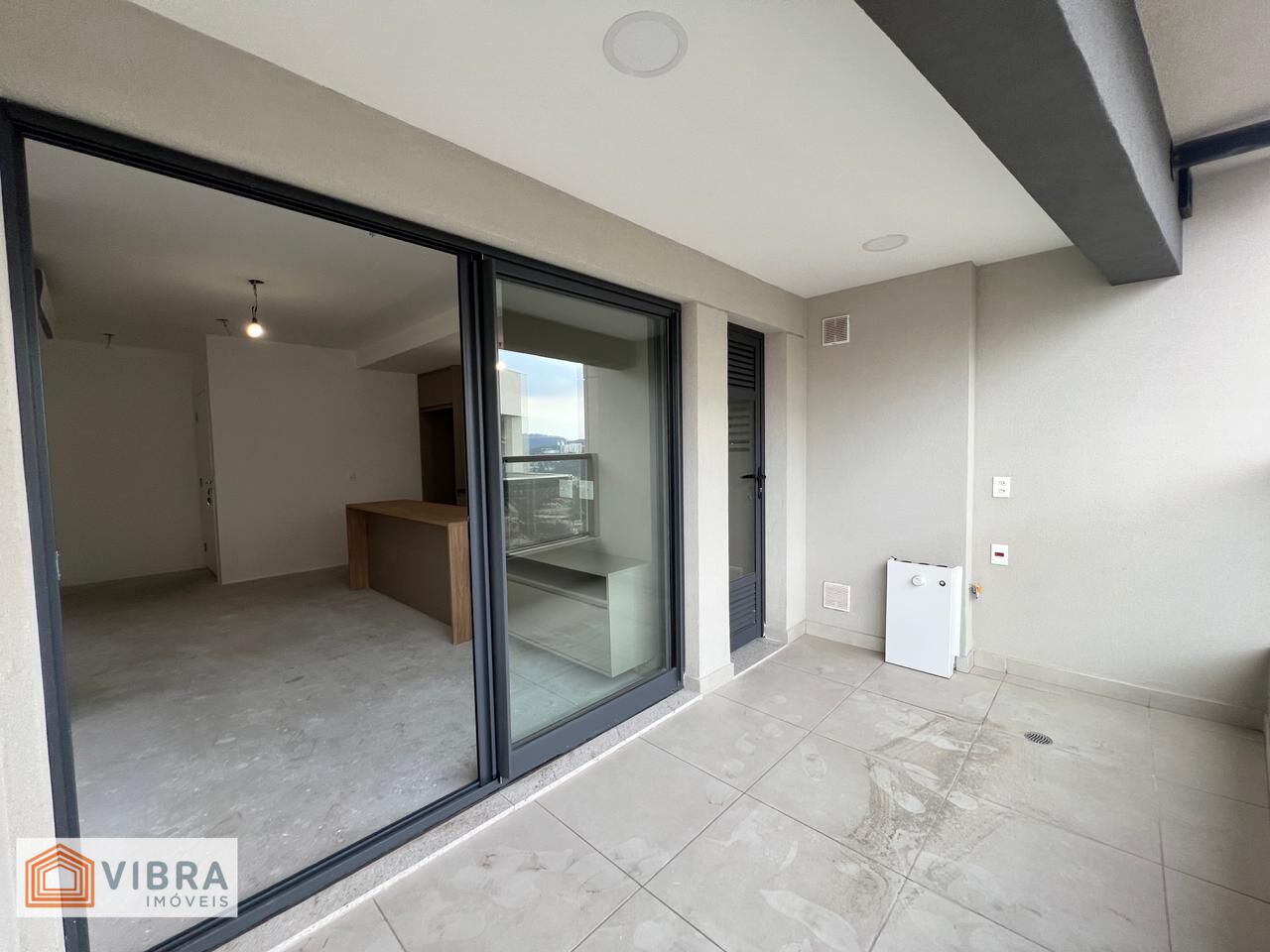 Apartamento à venda no bairro Alphaville Industrial em Barueri/SP