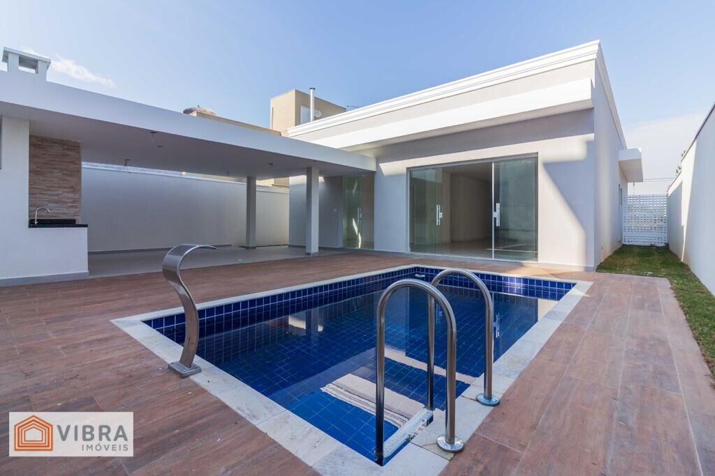 Casa à venda no Residencial Valville 1 - Alphaville