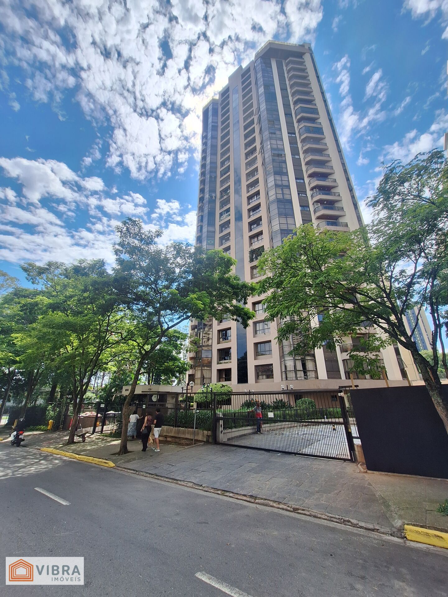 Apartamento para alugar no bairro Alphaville em Barueri/SP