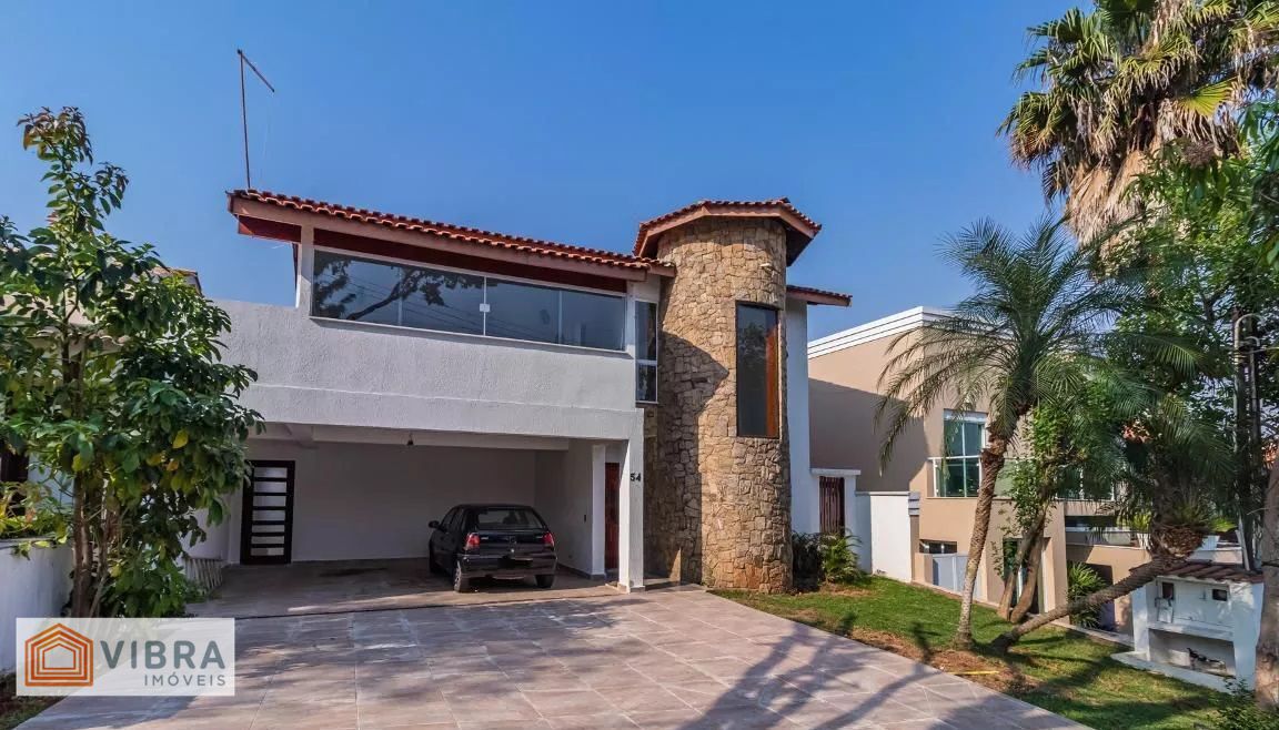 Casa à venda no bairro Alphaville em Santana de Parnaíba/SP