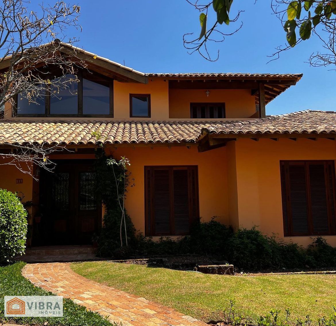 Casa Alto Padrão à Venda no Residencial Gênesis 1 - Alphaville