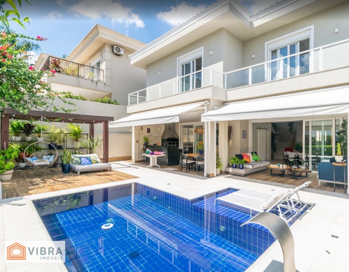 Casa para alugar no bairro Alphaville em Santana de Parnaíba/SP