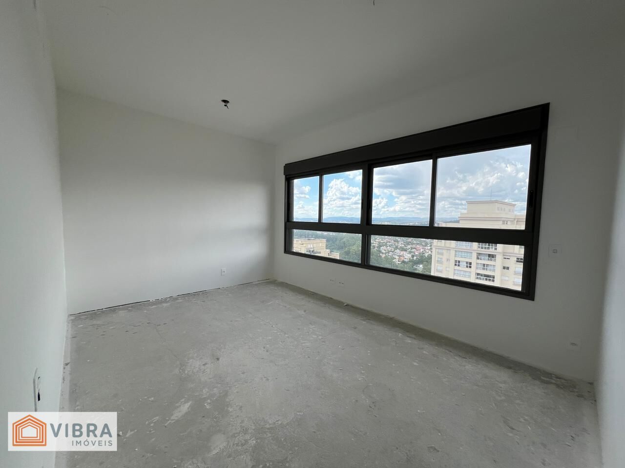 Foto 4 de Apartamento à venda no bairro Sítio Tamboré Alphaville em Barueri/SP
