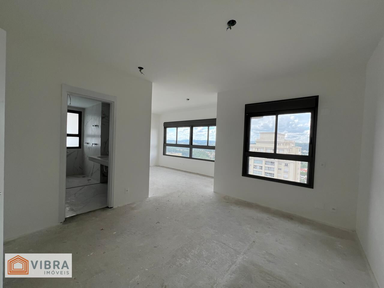 Foto 5 de Apartamento à venda no bairro Sítio Tamboré Alphaville em Barueri/SP