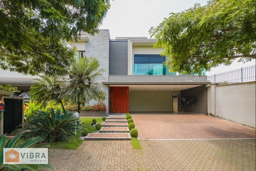 Casa à venda no bairro Alphaville em Santana de Parnaíba/SP