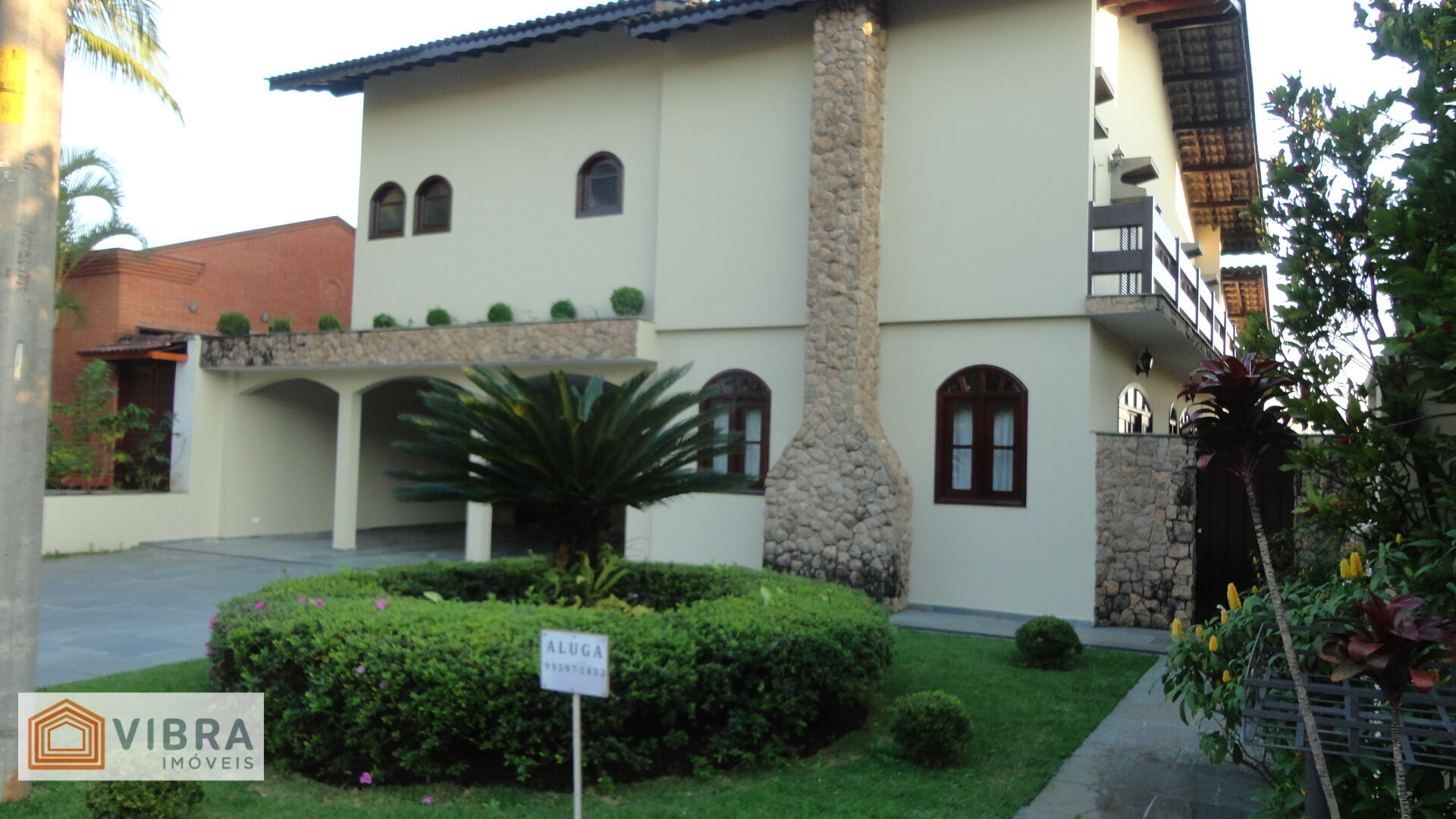 Casa para alugar no bairro Alphaville em Barueri/SP