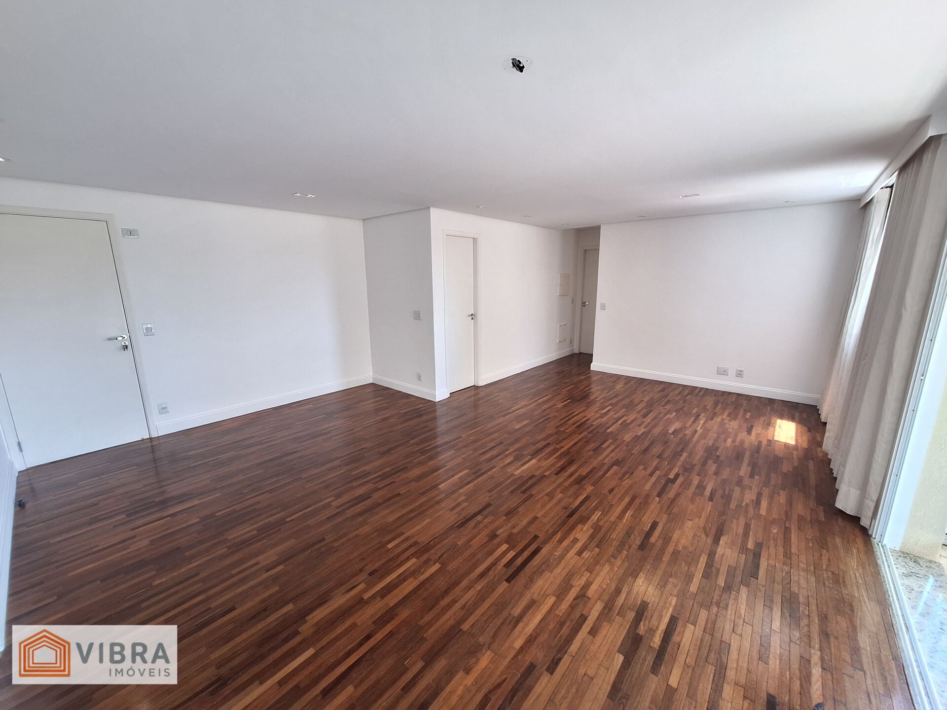 Foto 5 de Apartamento à venda no bairro Alphaville em Barueri/SP