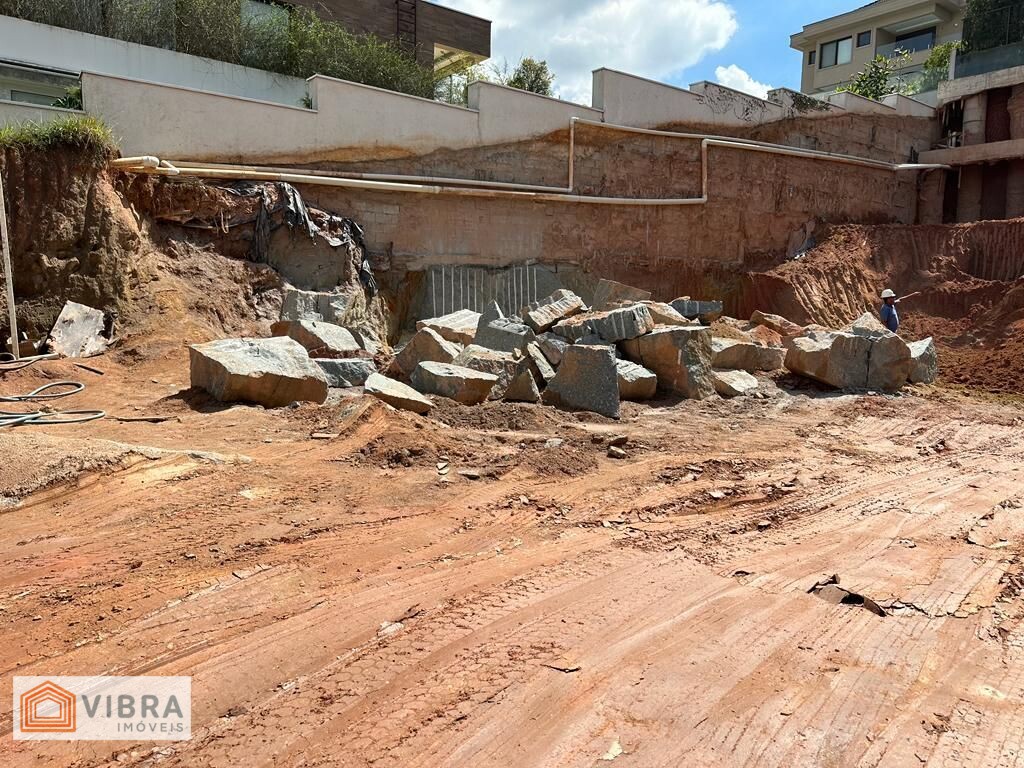 Foto 3 de Terreno à venda no Residencial Tamboré 02