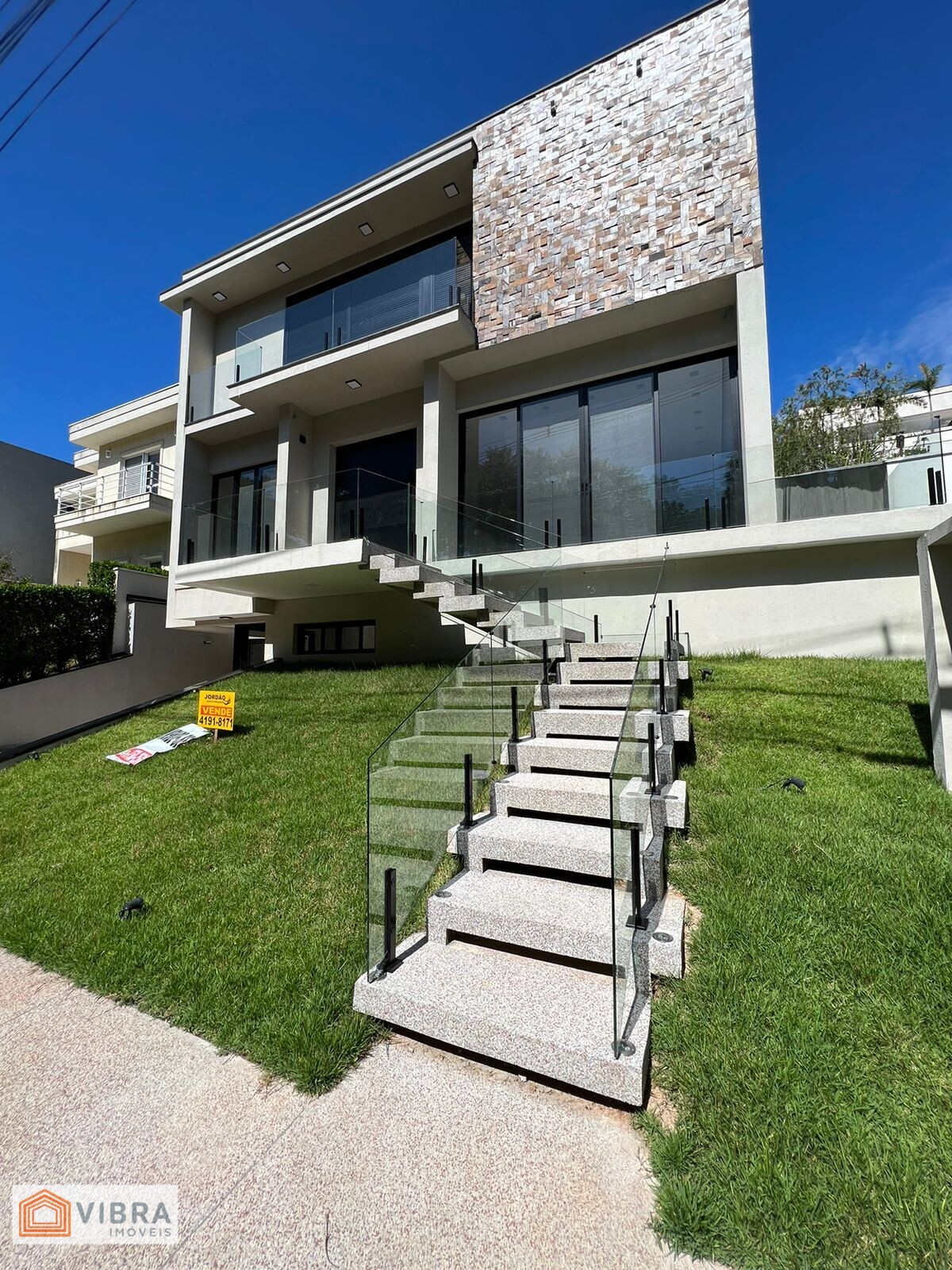 Casa Alto Padrão à venda no Residencial Alphasítio - Tamboré