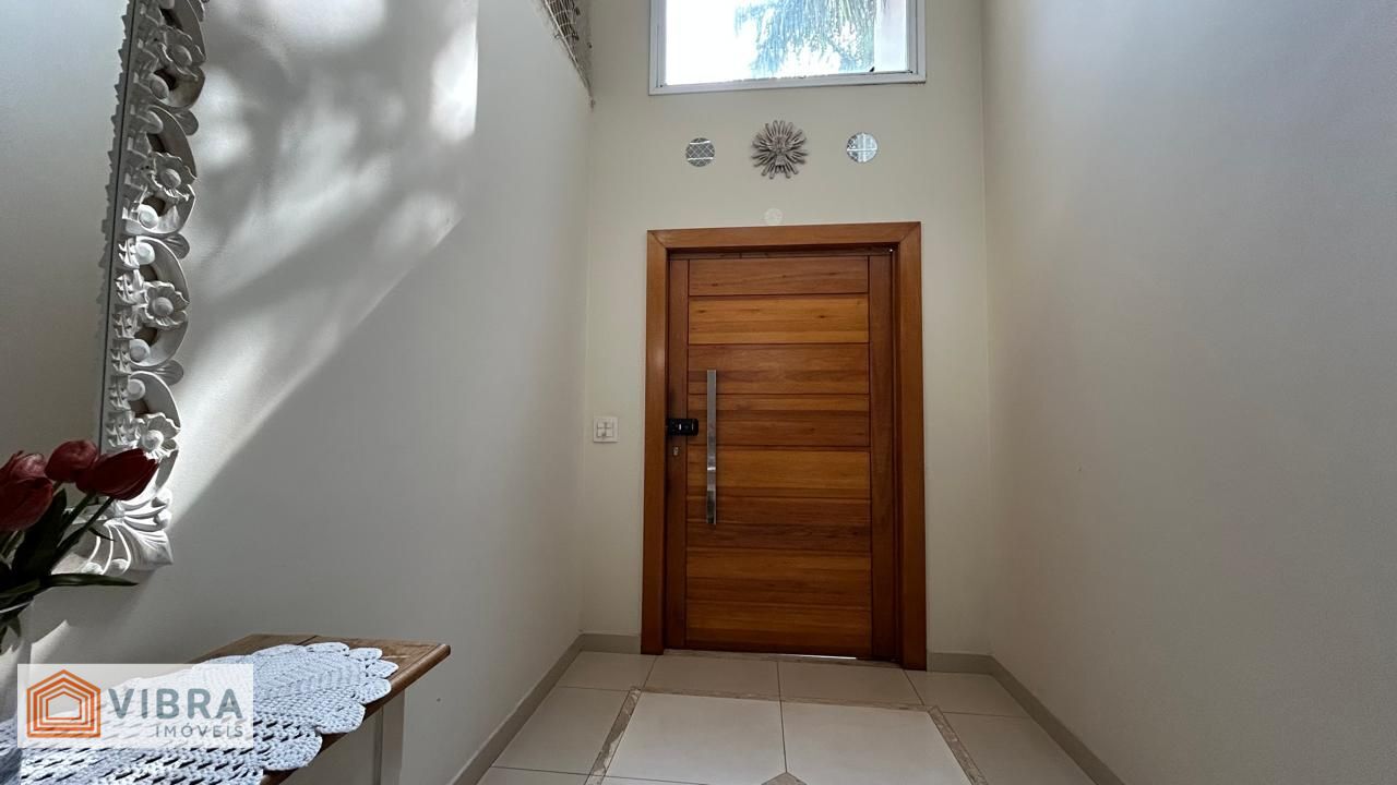 Foto 4 de Casa a Venda - Alphaville 11
