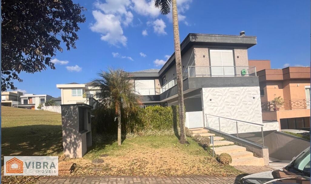 Casa à venda no bairro Alphaville em Santana de Parnaíba/SP