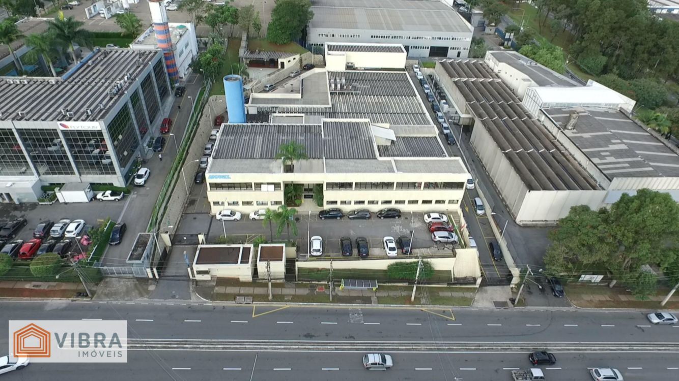 Prédio para alugar no bairro Alphaville em Barueri/SP