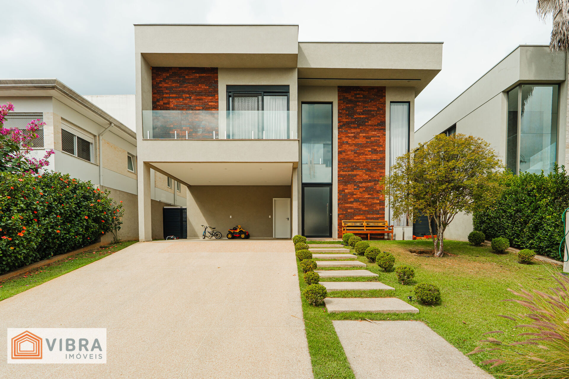 Casa à venda no bairro Tamboré em Santana de Parnaíba/SP