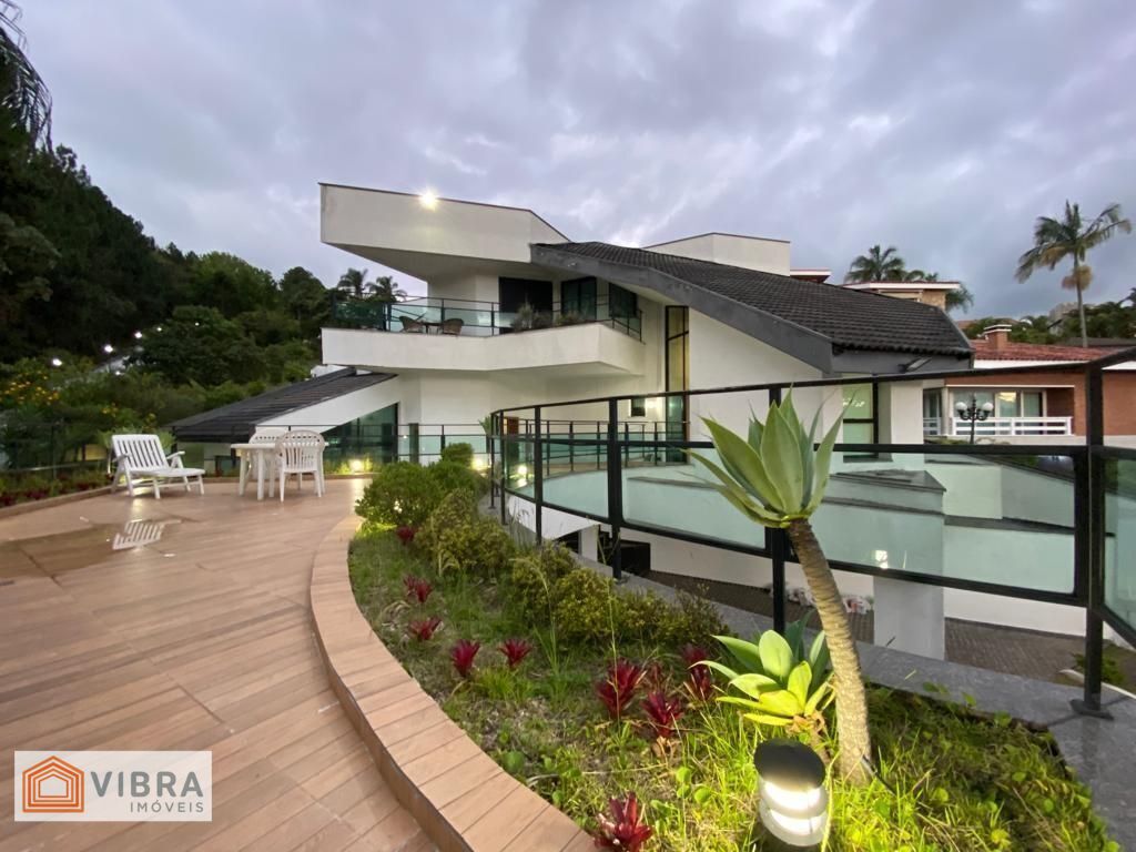 Casa para alugar no bairro Alphaville em Santana de Parnaíba/SP