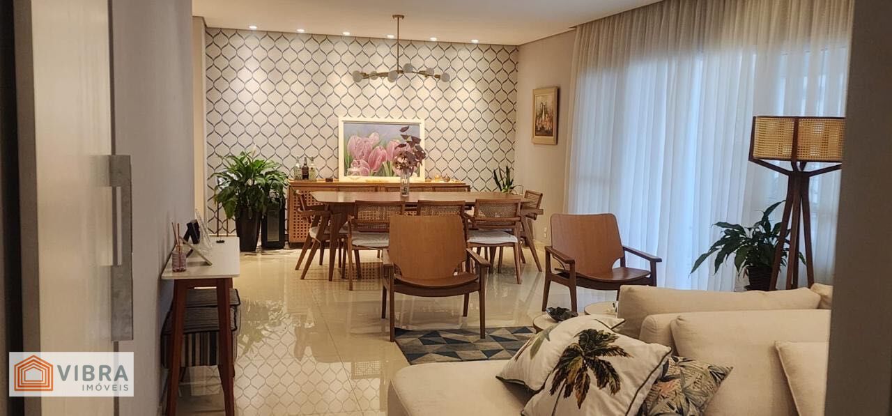 Apartamento à venda no bairro Alphaville em Santana de Parnaíba/SP