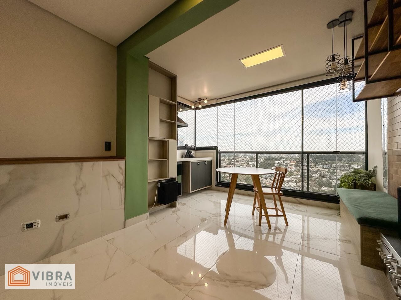 Apartamento à venda no bairro Empresarial 18 do Forte em Barueri/SP
