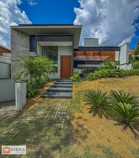 Casa à venda no bairro Alphaville em Santana de Parnaíba/SP