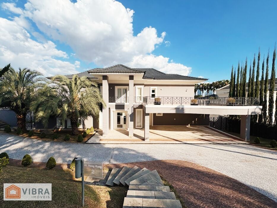 Casa à venda no bairro Alphaville em Santana de Parnaíba/SP