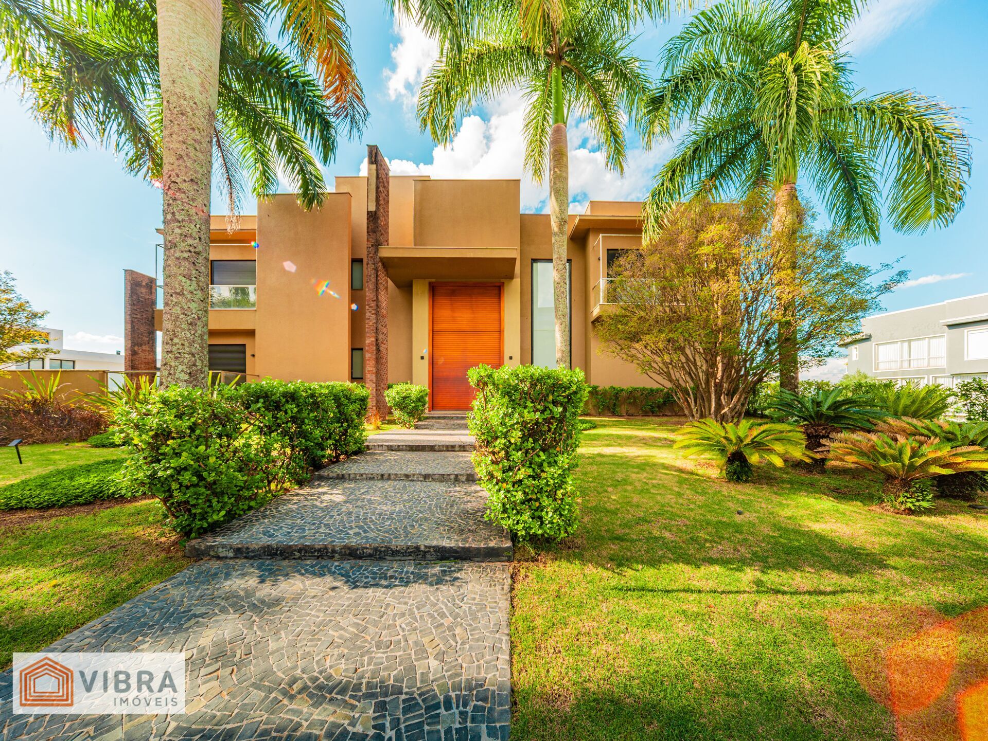 Casa à venda no bairro Gênesis 2 em Santana de Parnaíba/SP