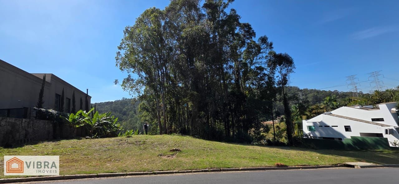 Terreno à venda no bairro Residencial Tamboré em Barueri/SP