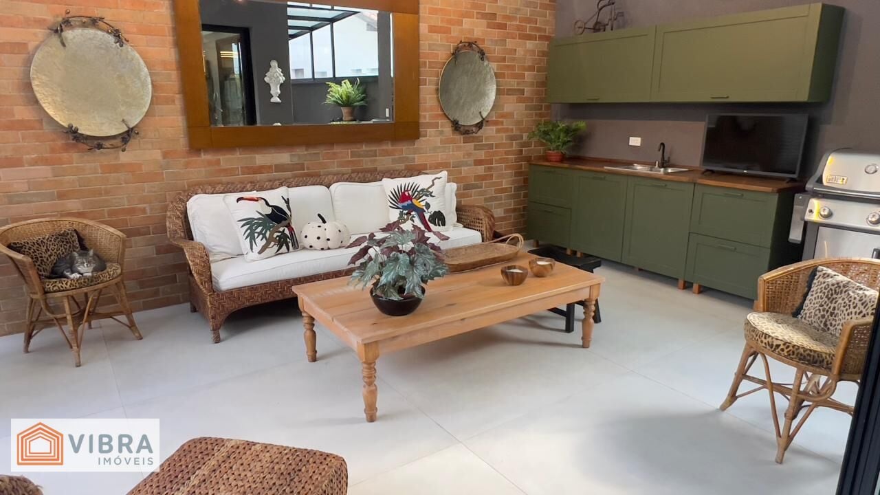 Foto 3 de Casa à venda no bairro Alphaville em Santana de Parnaíba/SP