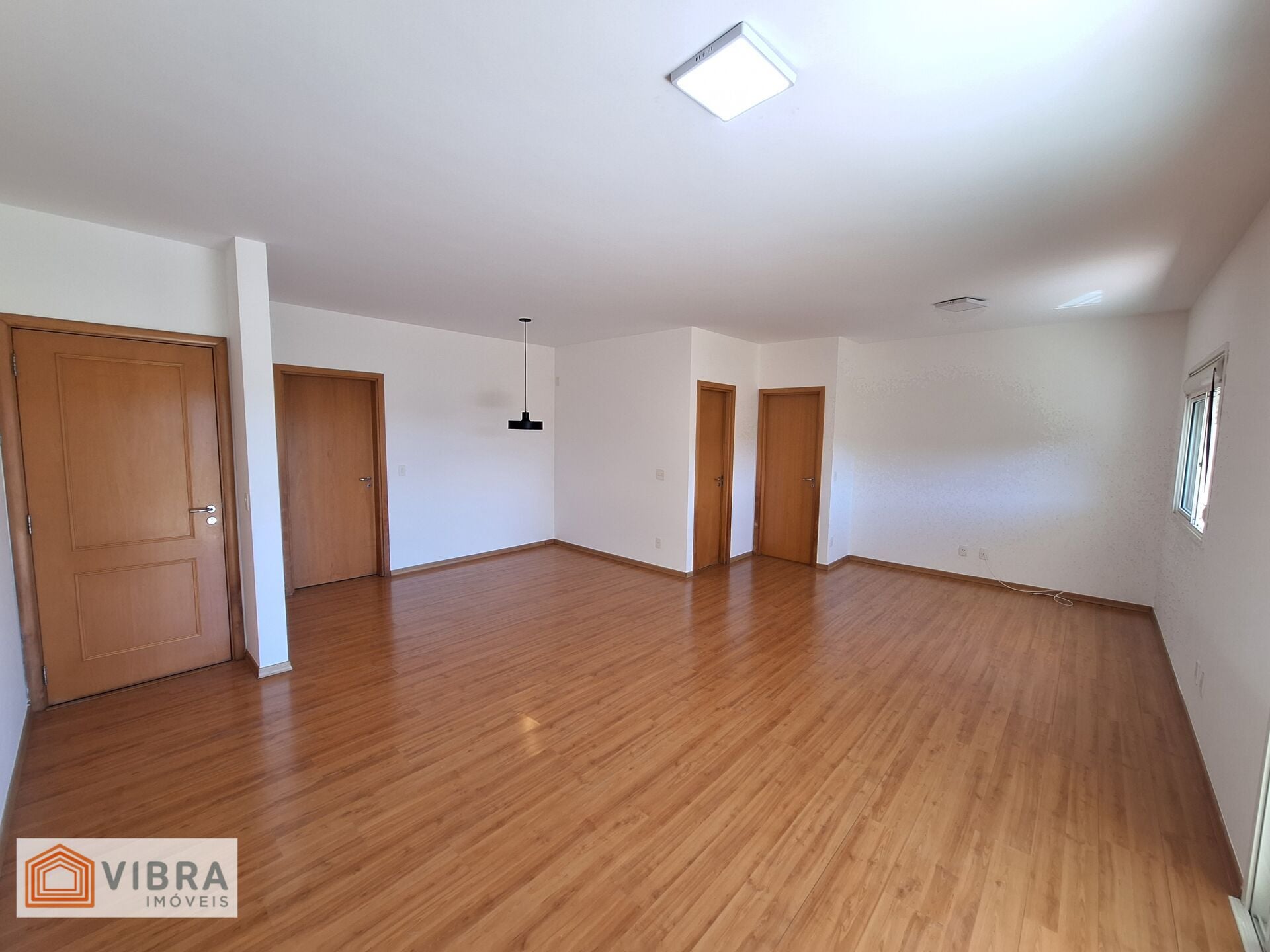 Foto 2 de Apartamento para alugar no bairro Alphaville em Barueri/SP