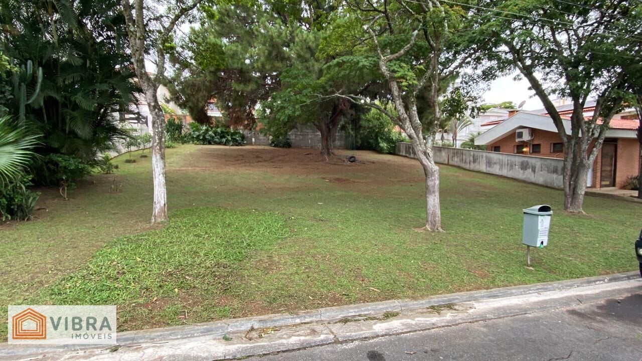 Terreno à venda no bairro Alphaville em Santana de Parnaíba/SP