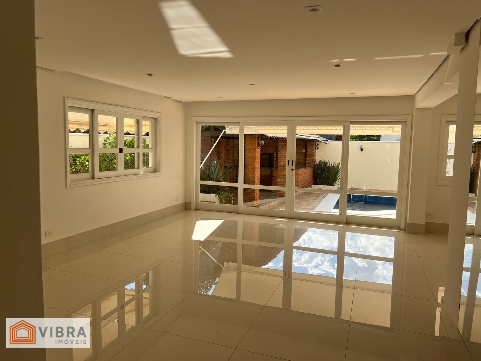 Foto 3 de Casa à venda no bairro Alphaville em Santana de Parnaíba/SP
