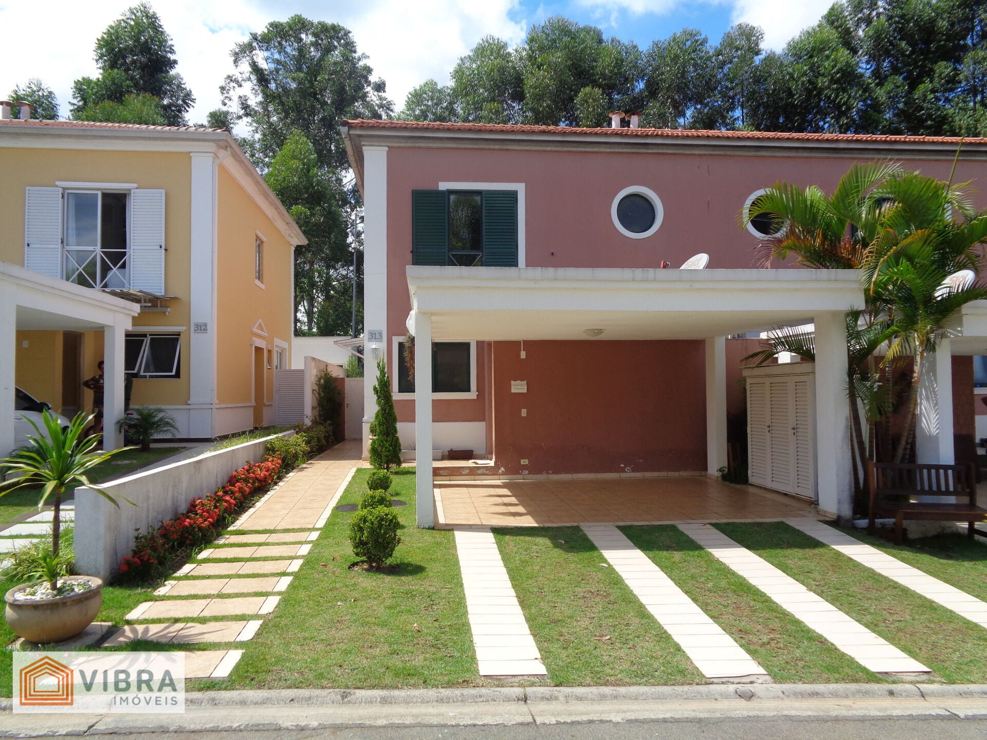 Casa à venda no bairro Alphaville em Santana de Parnaíba/SP