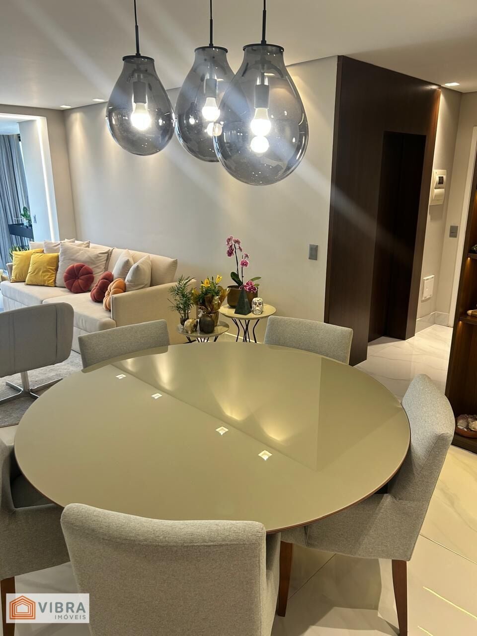 Foto 4 de Apartamento à venda no bairro Empresarial 18 do Forte em Barueri/SP