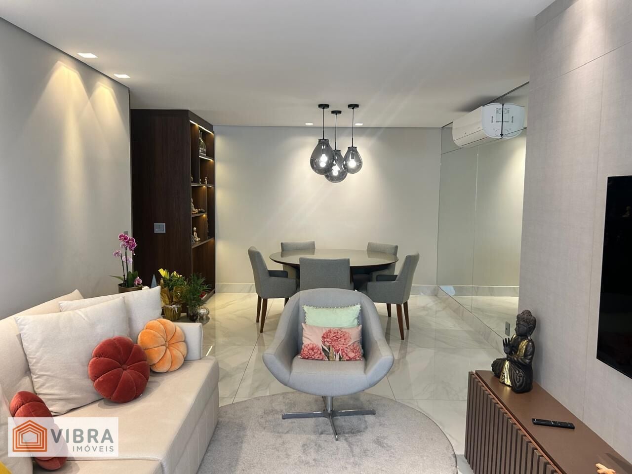 Foto 3 de Apartamento à venda no bairro Empresarial 18 do Forte em Barueri/SP