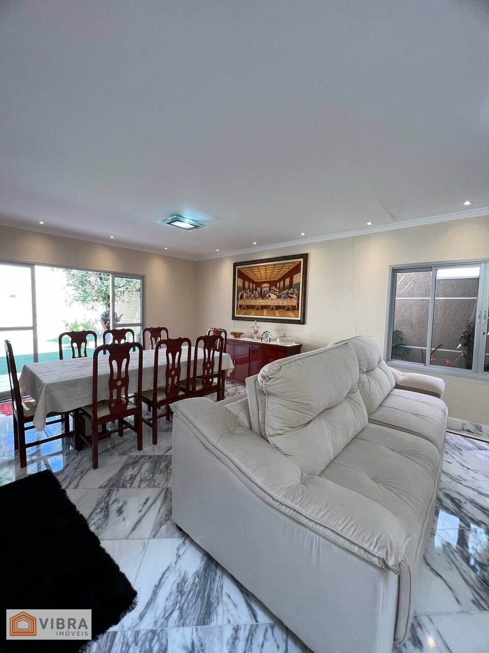 Casa à venda no Residencial Valville 1 - Alphaville